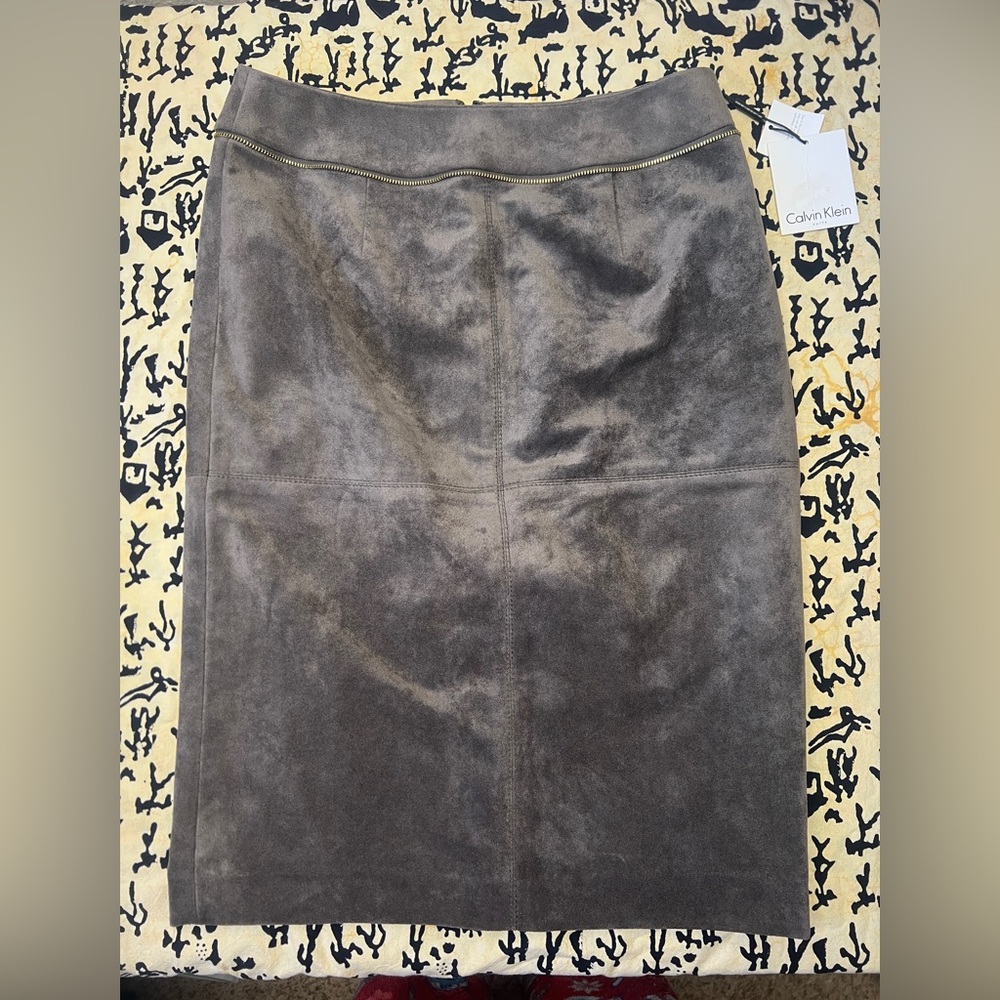NWT Calvin Klein Brown Faux Suede Skirt - -Size 6